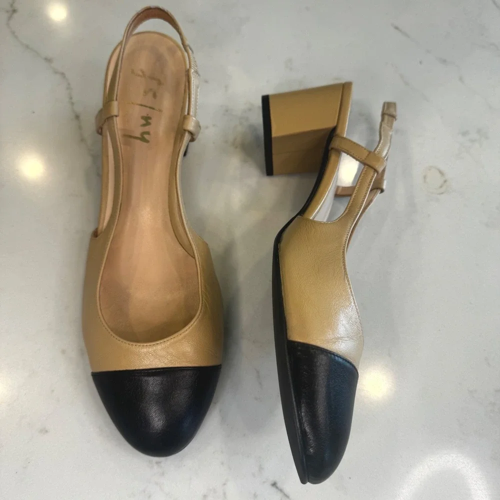 FS/NY French Sole Wom 9.5 B Beige Black Cap Toe Leather Slingback Low Block Heel